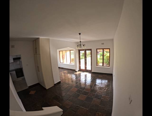 2 BEDROOM DUPLEX FOR SALE IN SCOTTBURGH CENTRAL